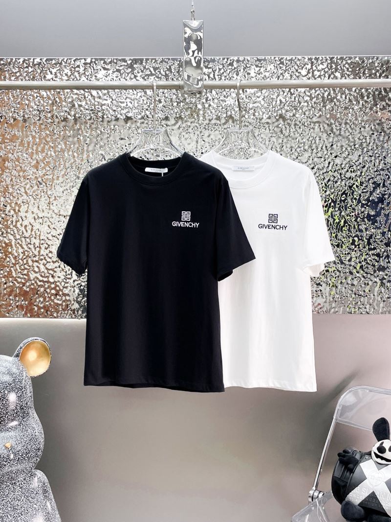 Givenchy T-Shirts